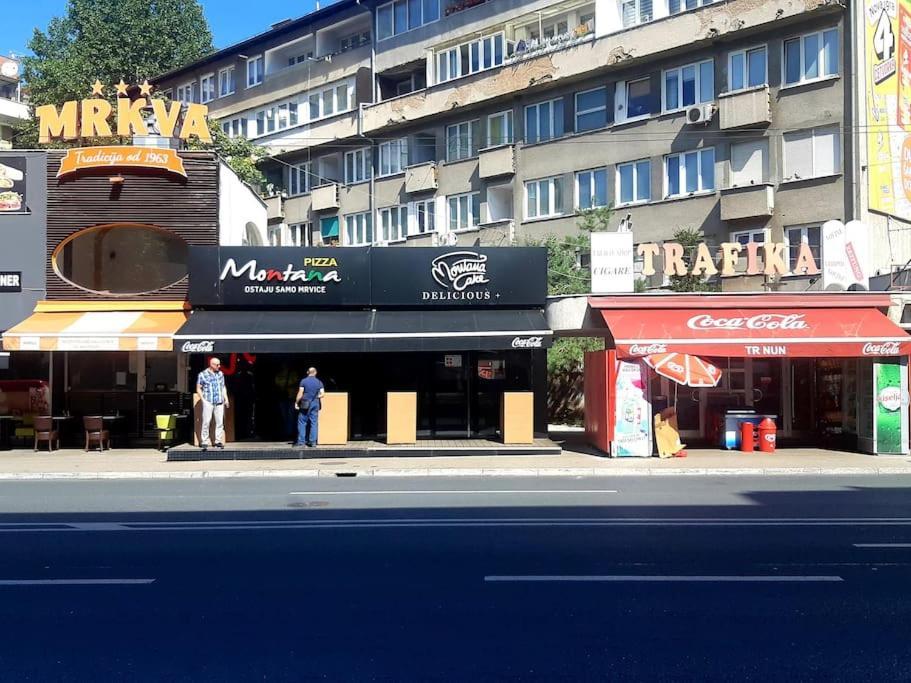 Near Downtown But In A Quiet Area *